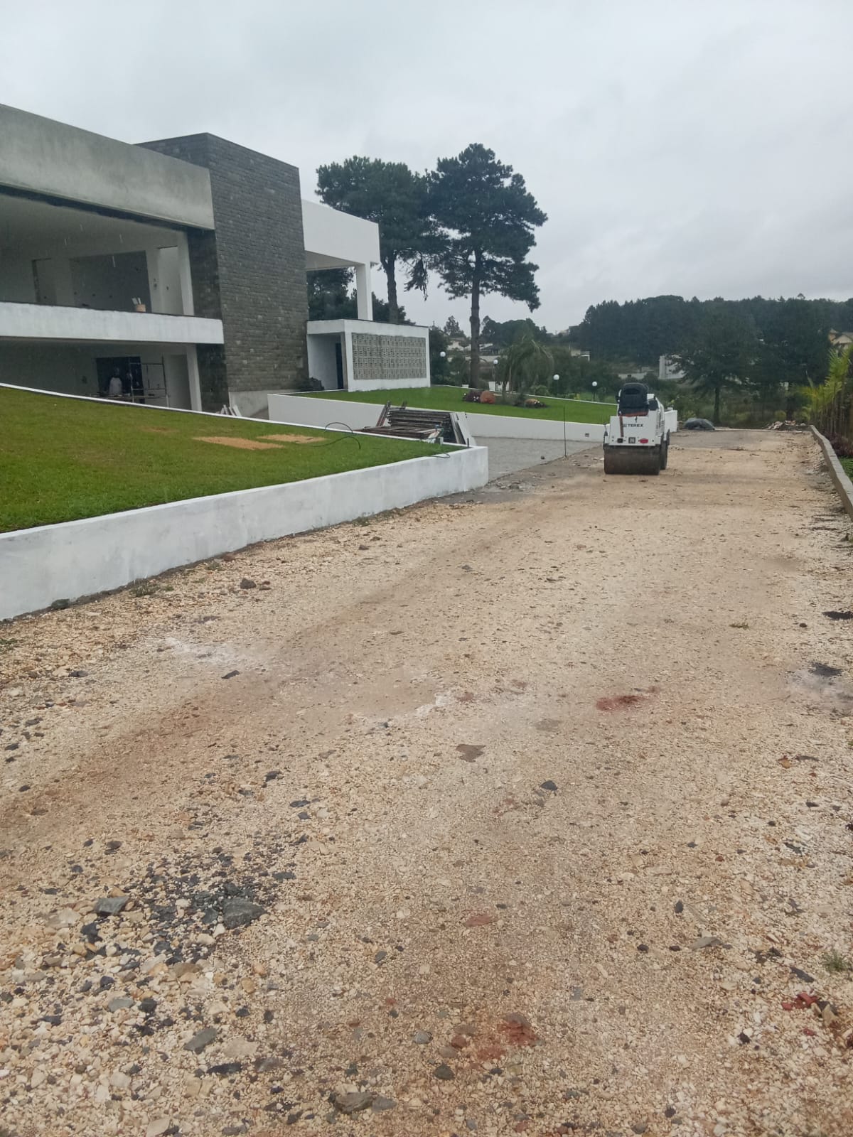 Equipamentos PavServ em operação